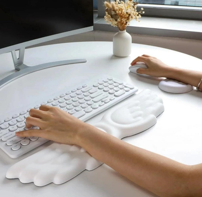 AngelxWing - Wrist Rest